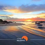 #214 Vivenda 3 Quartos By Holidays 别墅